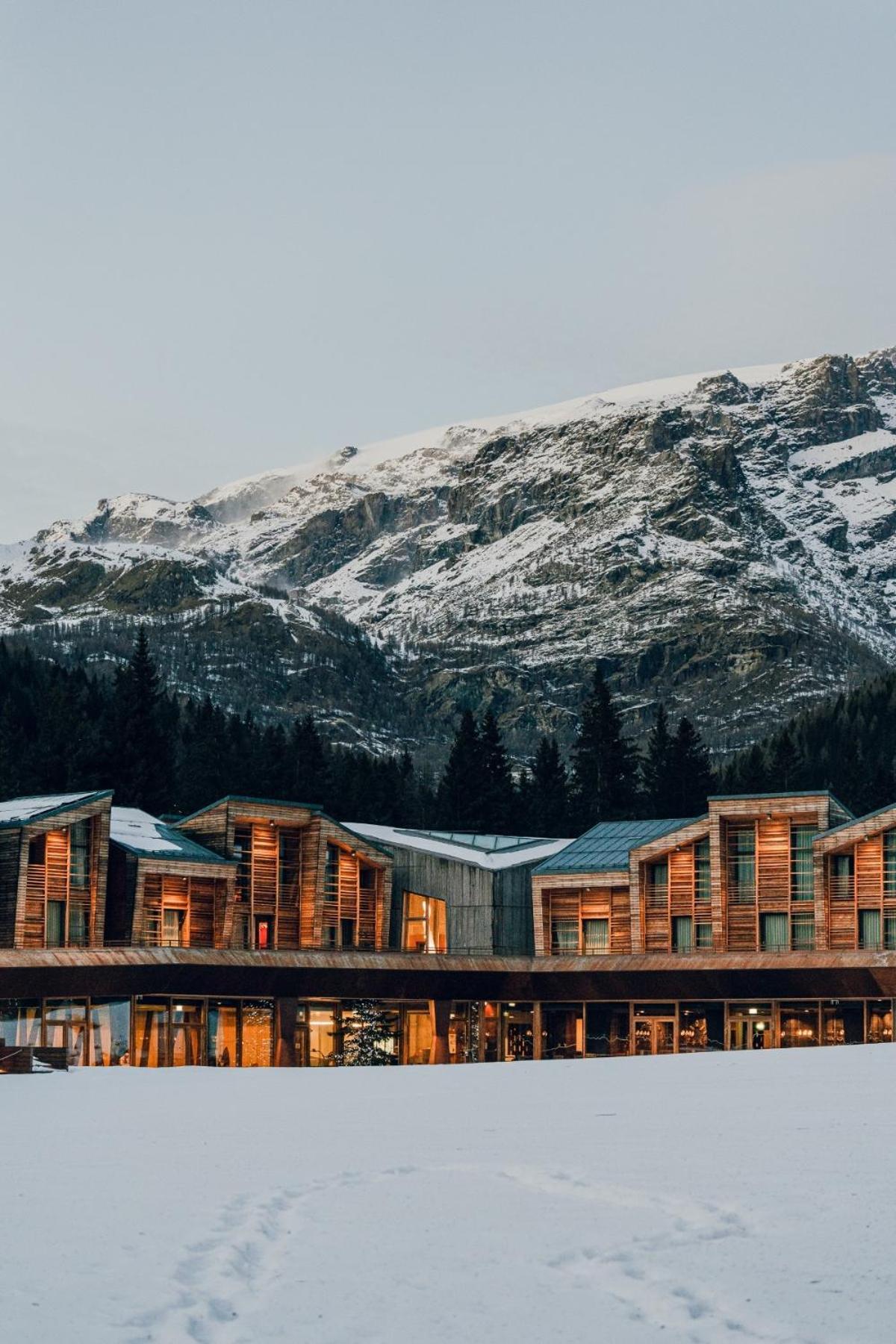 Hotel Aethos Monterosa Champoluc Esterno foto